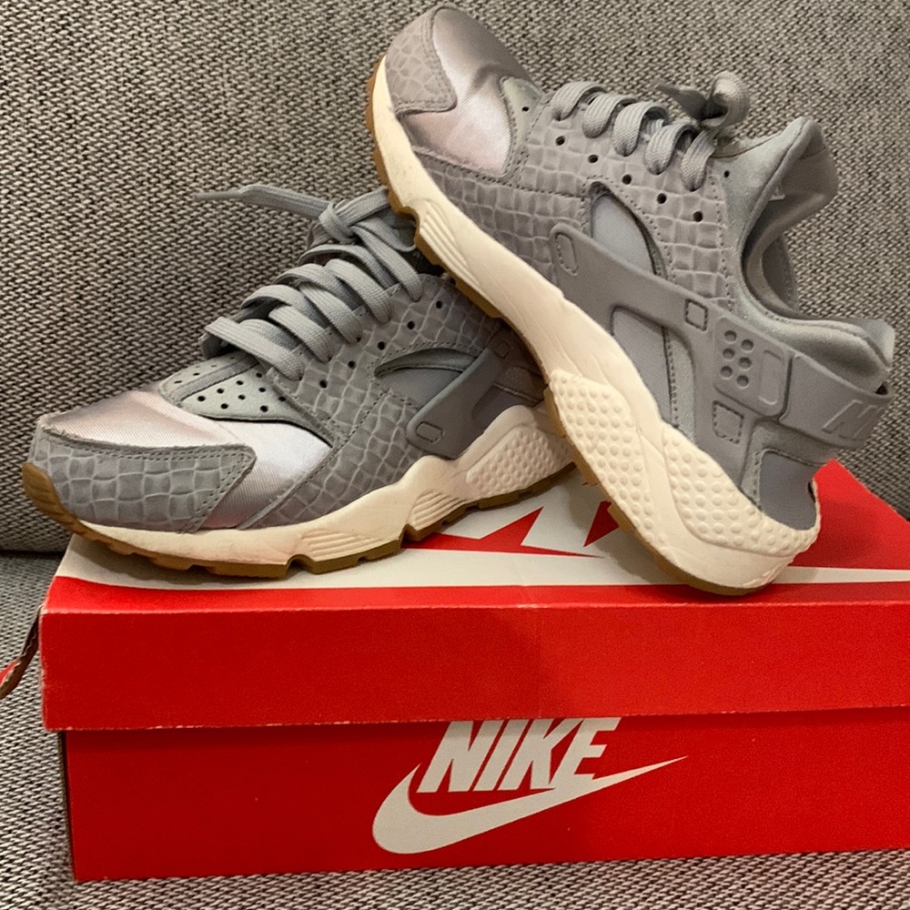 Women’s Air Huarache